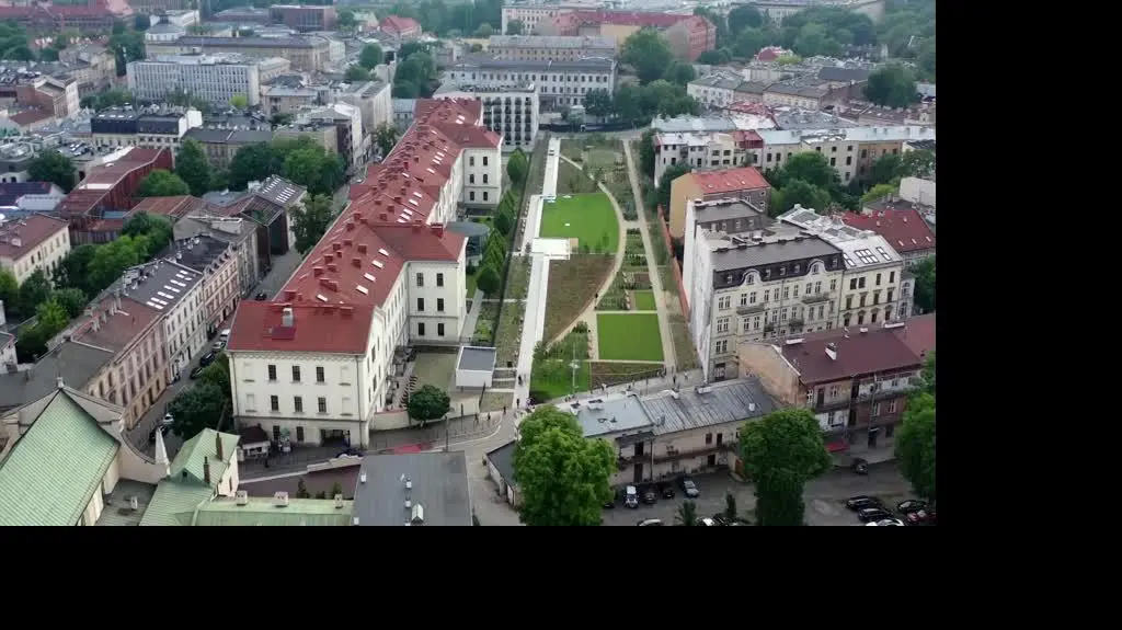 Otwarto park Wisławy Szymborskiej
