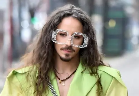 Michał Szpak o życiu uczuciowym. Jeszcze nie znalazł miłości. "Czekam na cud"