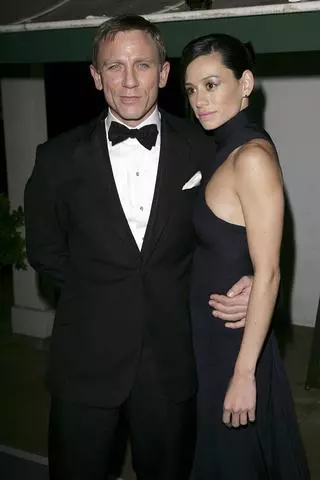 Daniel Craig i Satsuki Mitchell. 2006 rok