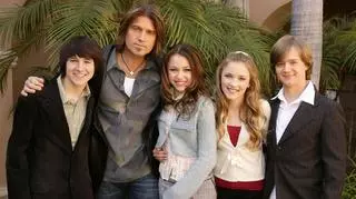 Mitchel Musso, Billy Ray Cyrus, Miley Cyrus, Emily Osment, Jason Earles