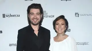 Tomasz Szczepanik porzucił narzeczoną przed ślubem. Z obecną żoną łączy go praca i wspólne przeżycia