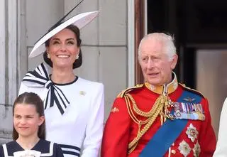 Król Karol III złamał etykietę dla księżnej Kate. Monarcha docenił synową