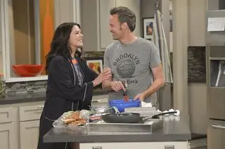 Lauren Graham i Matthew Perry w filmie "Dziwna para"