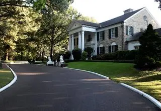Graceland idzie pod młotek. Wnuczka Elvisa Presleya walczy o rodzinny majątek