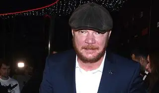 Eryk Lubos pogrążony w żałobie. Stracił najbliższą osobę