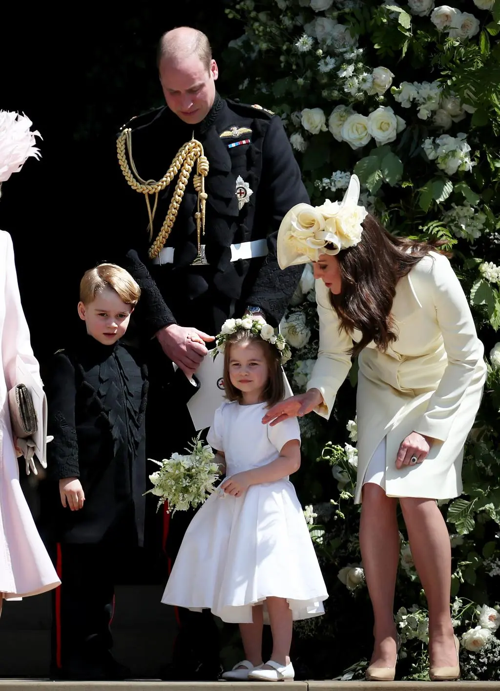 Kate i Wiliam z dziećmi na ślubie Meghan i Harry'ego