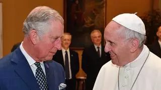 Karol III otrzymał niezwykły prezent od papieża Franciszka. To osobisty gest