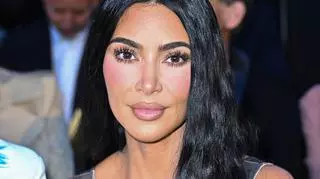 Kim Kardashian pokazała, jak wyglądała jej naturalna twarz. Niewiele osób widziało te zdjęcia