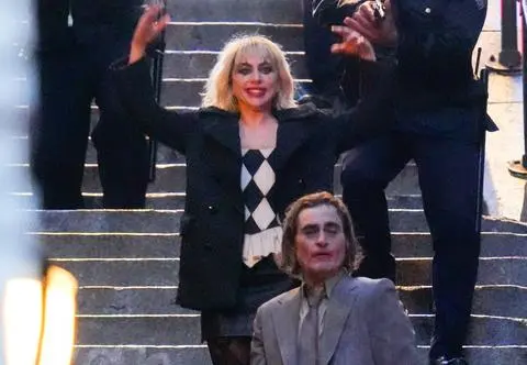 "Joker 2". Joaquin Phoenix i Lady Gaga razem na ekranie. Zobacz pierwszy zwiastun filmu