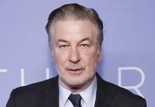 Alec Baldwin oczyszczony z zarzutów. Aktor i jego żona zamieścili wymowne zdjęcia