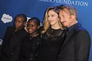 Madonna i Guy Ritchie z adoptowanymi synami