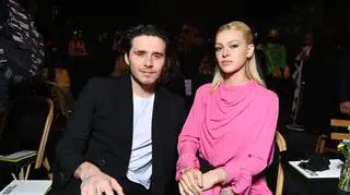 Brooklyn Beckham i Nicola Peltz mieli ślub jak z bajki. Jak wyglądała uroczystość?