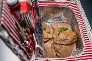 Bułki z pastą makrelową