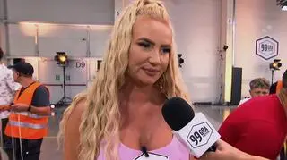 Izabela Macudzińska na fotografii z mężem. Opis zdjęcia poruszył fanów