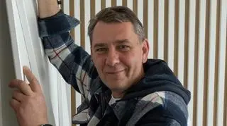 Dariusz Wardziak od lat jest zakochany w jednej kobiecie. Jak wygląda jego żona?