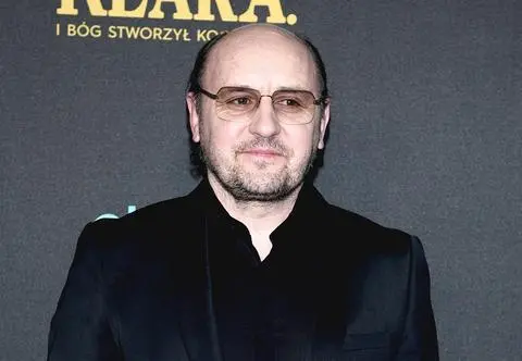 Adam Woronowicz o wyzwaniach aktorskich. "Nie jestem rozpieszczany rolami namiętnych kochanków"
