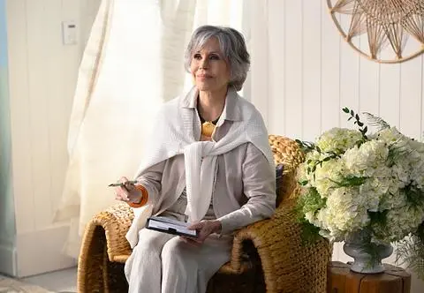 85-letnia Jane Fonda o poprawianiu urody. Korzysta z medycyny estetycznej?