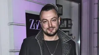 Babcia Aleksandra Barona jest znaną aktorką. Teraz zamieszkała w domu opieki w Skolimowie