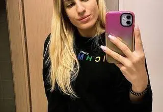Wiktoria z "Gogglebox" o trudnej walce o figurę, anoreksji i hejcie. "Patrzyłam w lustro i płakałam"
