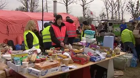 Polacy pomagają na granicy z Ukrainą. Nowe domy tymczasowe dla uchodźców