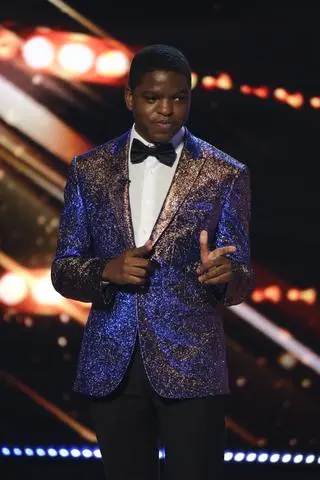 Rywale Sary James w amerykańskim "Mam Talent!" - Avery Dixon 