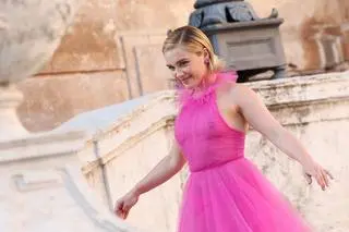 Florence Pugh w sukience Valentino