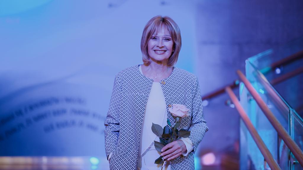 Grażyna Barszczewska o aktorstwie, karierze, macierzyństwie i współpracy z synem. "Jesteśmy obarczeni genem zawodowego egoizmu" [WYWIAD]