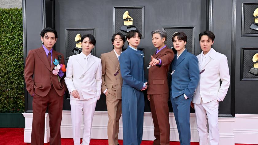 Zespół BTS zawiesza karierę