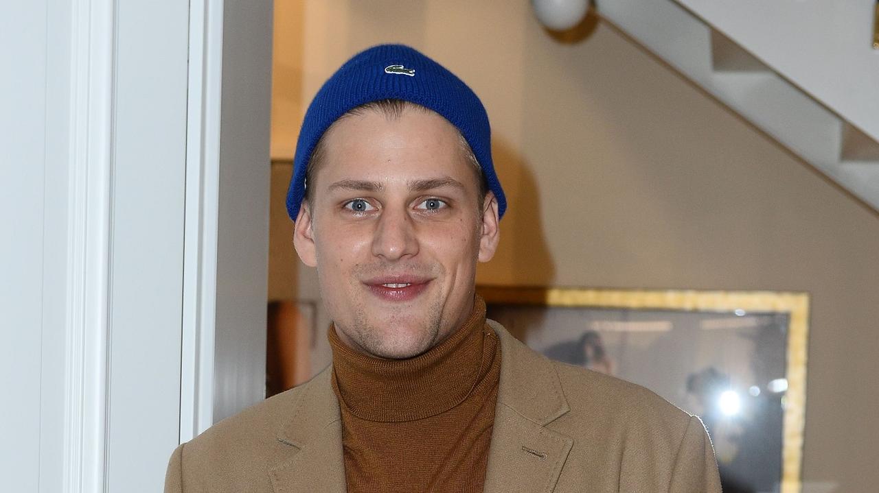 Jakob Kosel pokazał swój dom i córkę