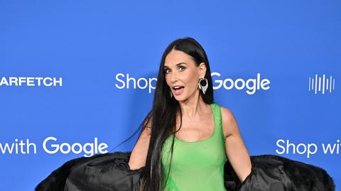 Demi Moore pozuje w bikini