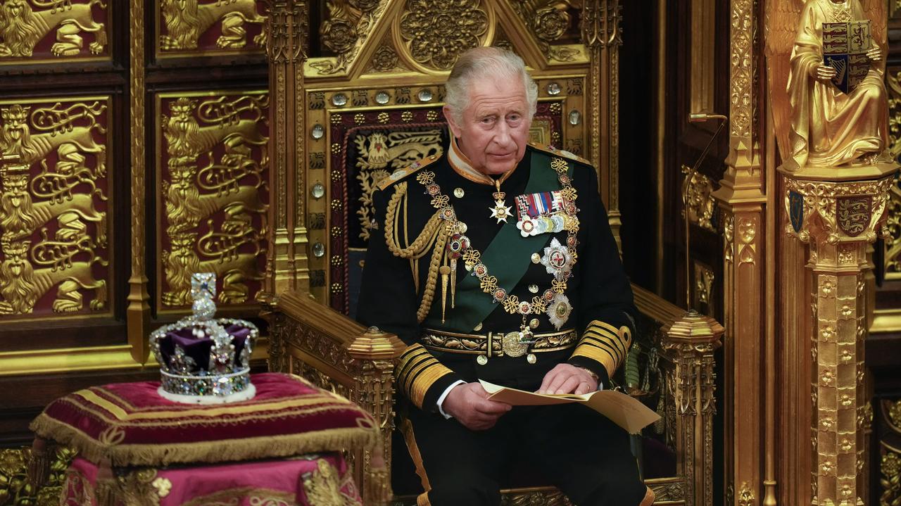 Karol III zostanie koronowany 6 maja