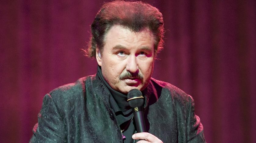 Ksiądz opowiada o religijności Krzysztofa Krawczyka