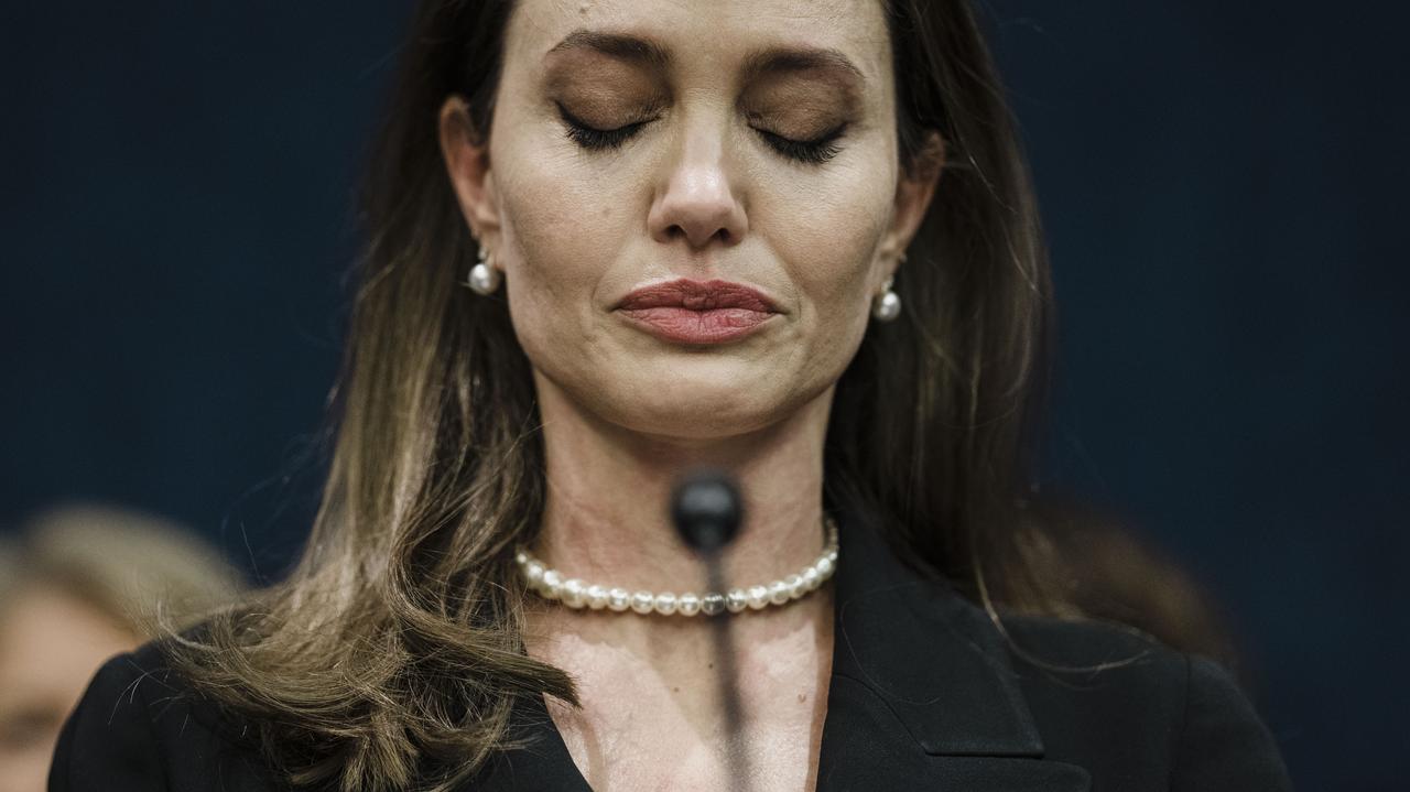 Angelina Jolie wspomina mamę