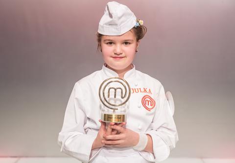 Julia Cymbaluk zwyciężyła 2. edycję "MasterChef Junior". 15-latka zachwyca dziś urodą